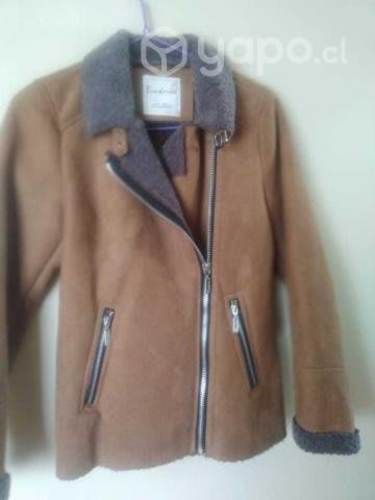 Chaqueta aviadora, casual y elegante