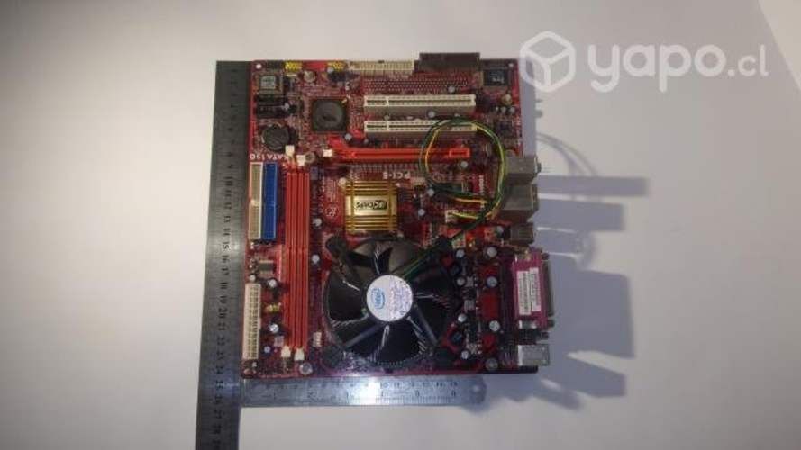 Placa madre pc torre antiguo