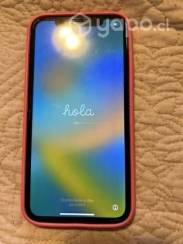 IPhone 11 color rojo 128gb usado