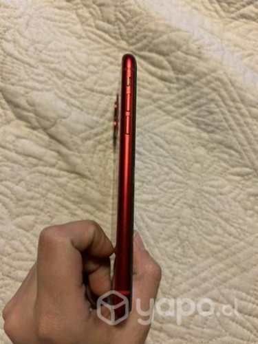 IPhone 11 color rojo 128gb usado
