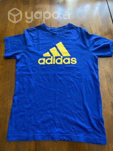Camiseta Adidas nueva