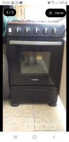 Cosina de 4 platos funcionando