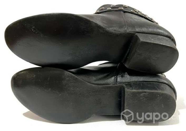 Botín 100% Sintético Marca Barbados N°39 Negro