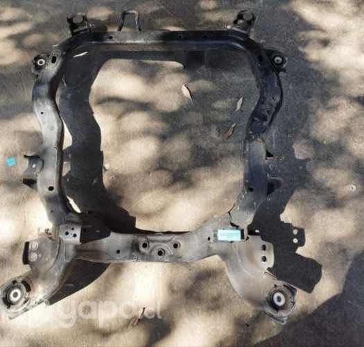 Cuna Delantera (CCA238) Chevrolet Captiva 2.4 AUT