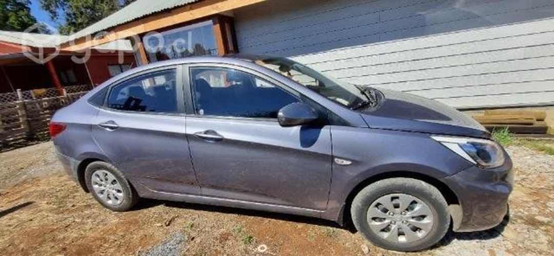 Vendo hyundai accent 2016 full 73.000 KM