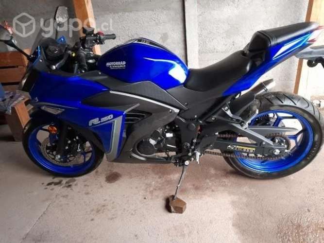 Vendo Motorrad corsa  2022