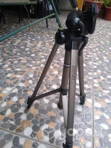 Trípode Zenit