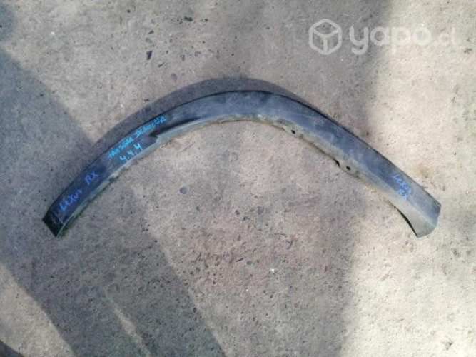Moldura trasera derecha lexus rx original