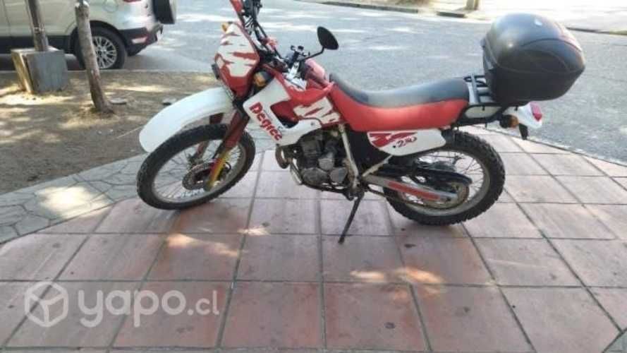 Moto Honda Degree 250cc 1990