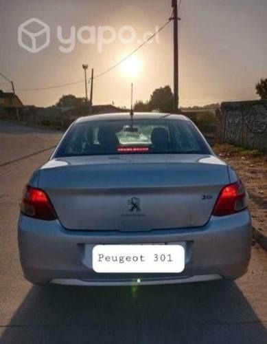 Peugeot 301 Allure HDI 2014