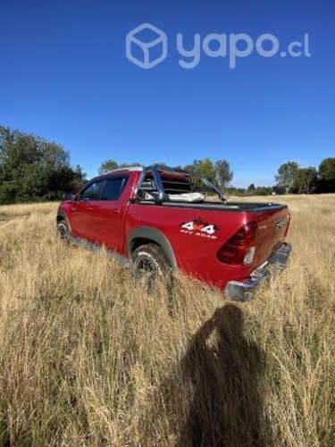 Toyota Hilux 2.8