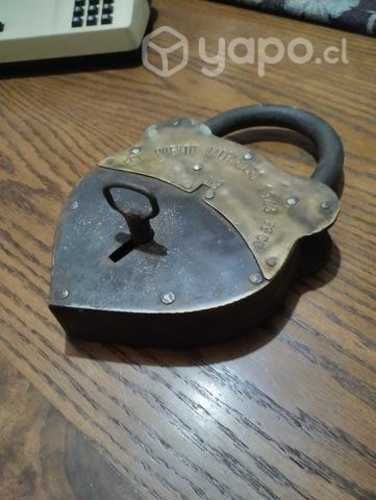 Gran candado puerto valparaiso