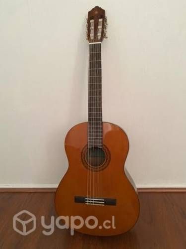 Guitarra Yamaha C40
