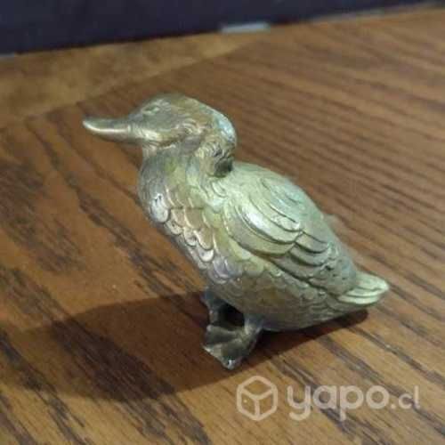 Patito de bronce