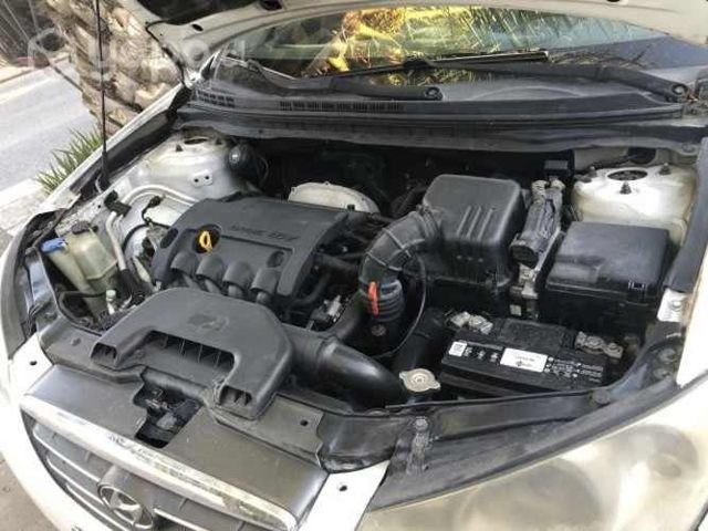 Hyundai elantra 2011