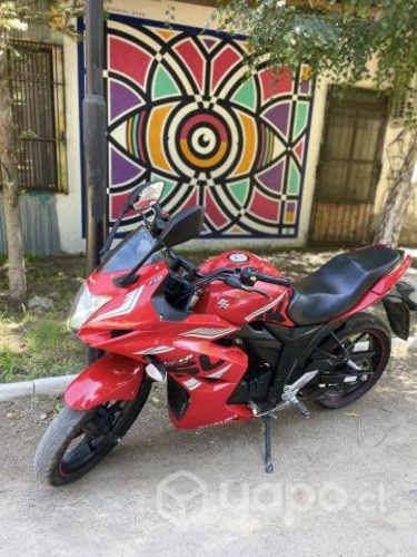 Moto Suzuki gixxer  2019