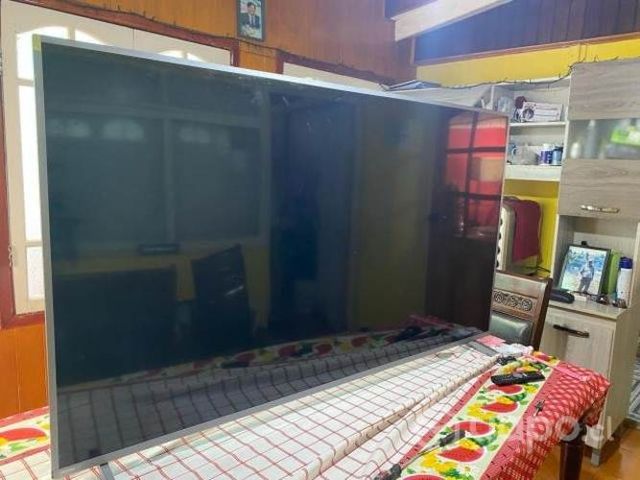 Televisor PHILLIP 70 PULGADAS