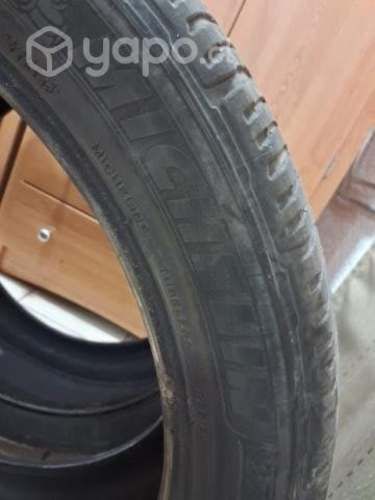 Vendo neumáticos aro 21