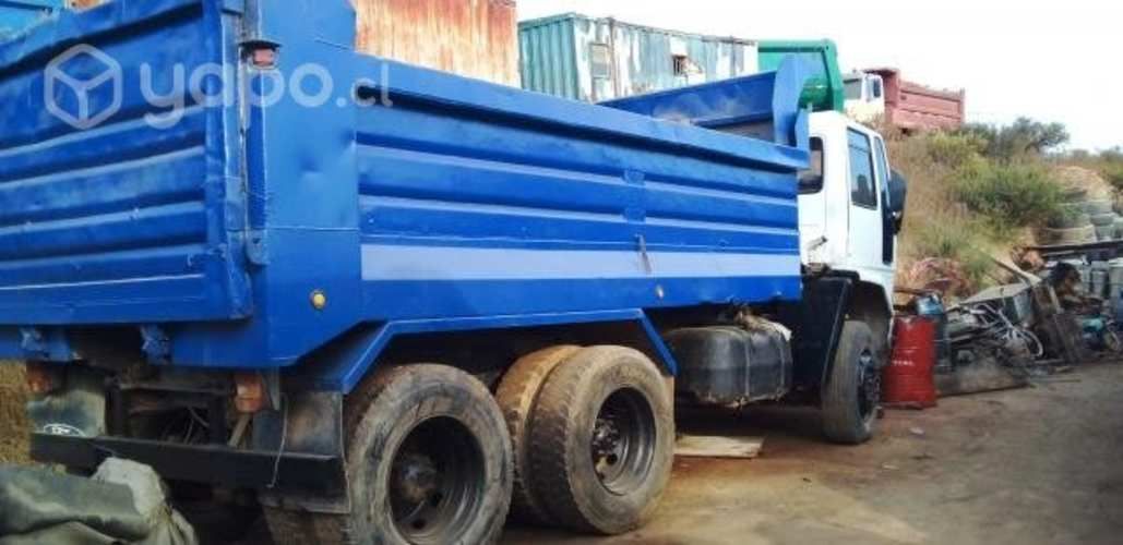 Vendo o permuto ford cargo