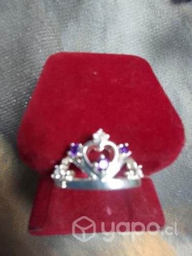 Hermoso anillo plata 925