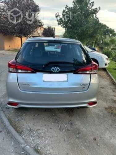 Vendo yaris impecable