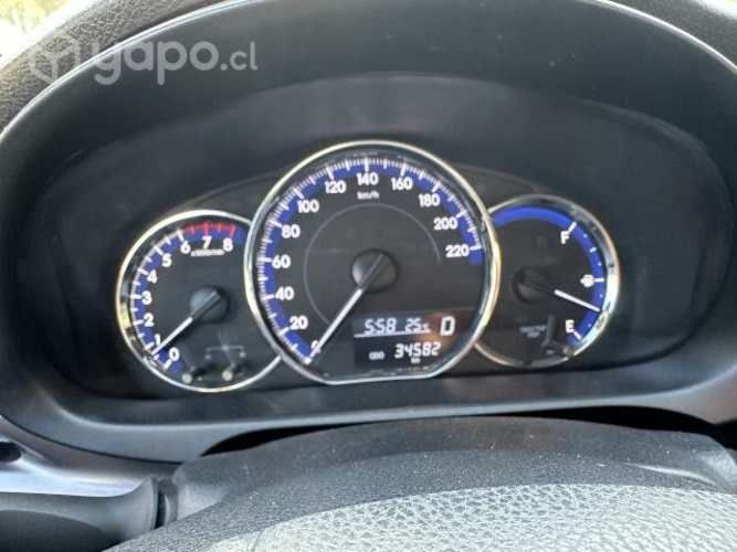 Vendo yaris impecable