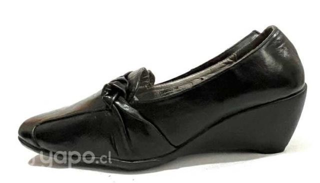 Zapato 100% Sintético Marca Aziz Moño N*36 Negro