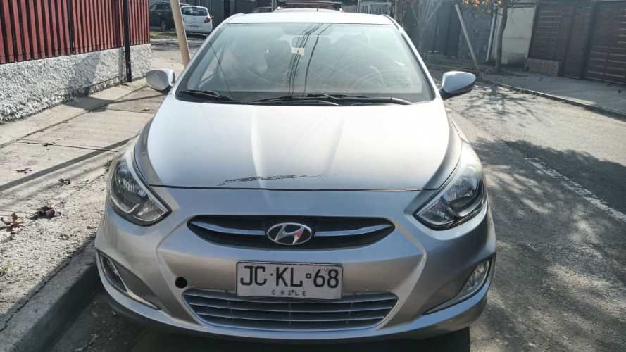 Hyundai accent rb 1.4 2016 automático CVT