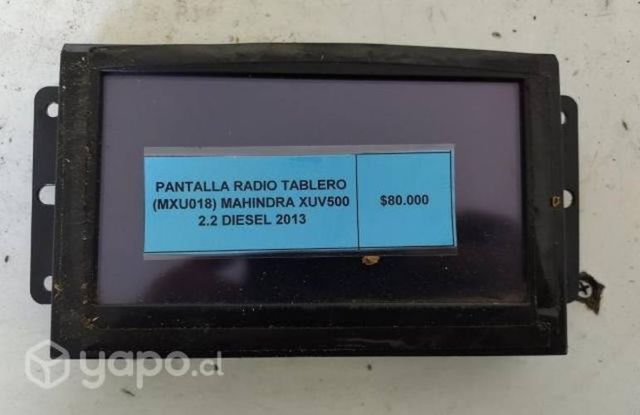 Pantalla Radio Tablero (MXU018) Mahindra XUV500 2