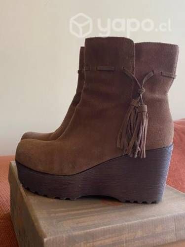 Vendo botines carducci 38