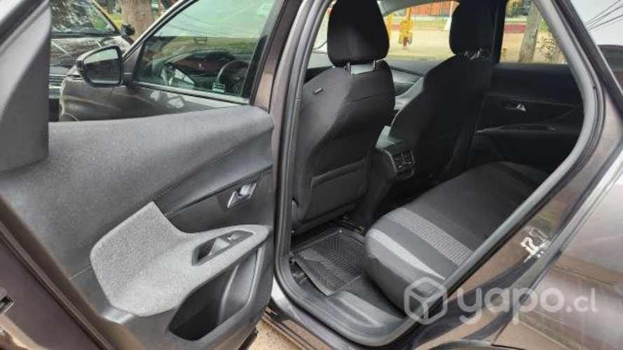 Peugeot 3008 1.2