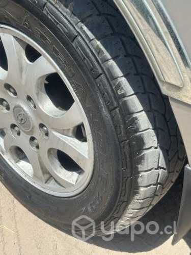 Furgón Hyundai Grand Starex 2.5 año 2012