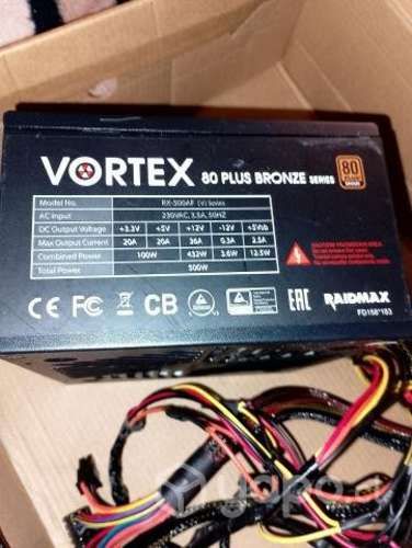 Fuente de poder 550w Vortex seminueva