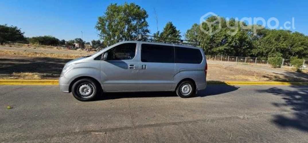 Van excelente condiciones h1 2015