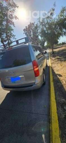 Van excelente condiciones h1 2015