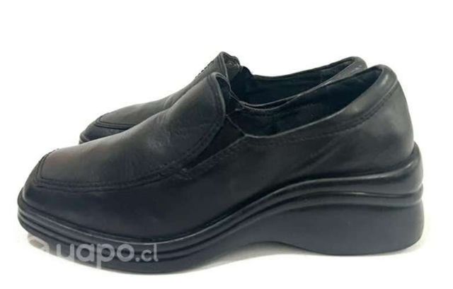 Zapato Taco Chino De Cuero Marca Vía Uno N*36