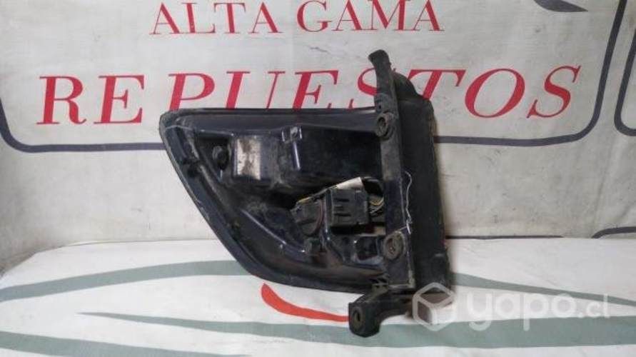 Foco trasero derecho dodge durango 2017