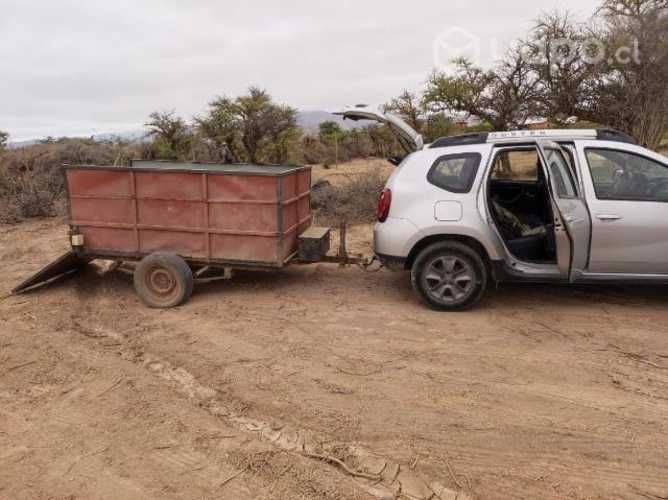 Vendo Renault duster 4x4+ carro de arrastre