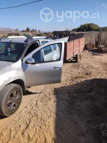 Vendo Renault duster 4x4+ carro de arrastre