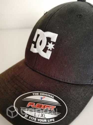 Jockey hombre negro ajustable marca DC