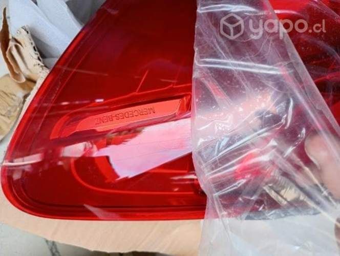 Foco trasero derecho Mercedes Benz A180 A200 NUEVO