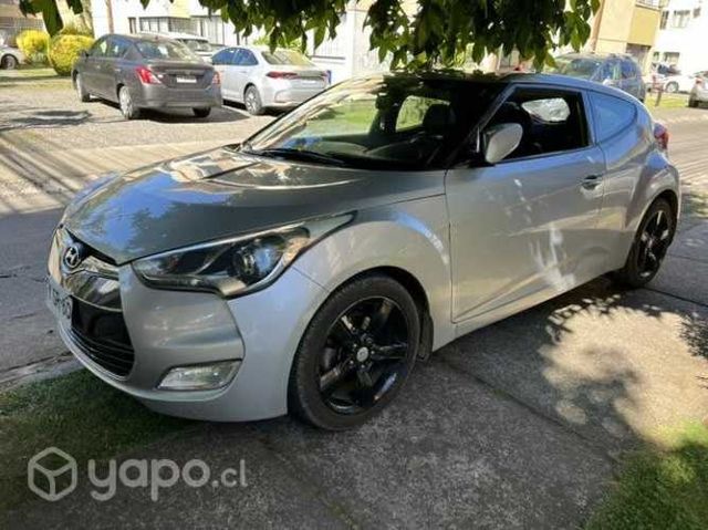 Hyundai Veloster 2013