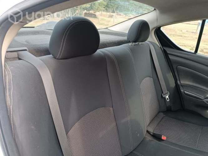 Vendo Nissan Versa año 2014
