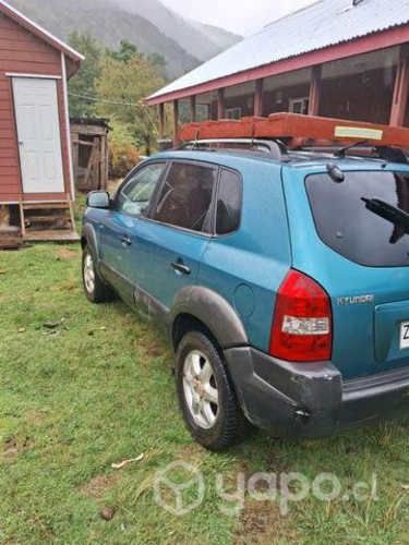 Se vende tucson 4x4 2006