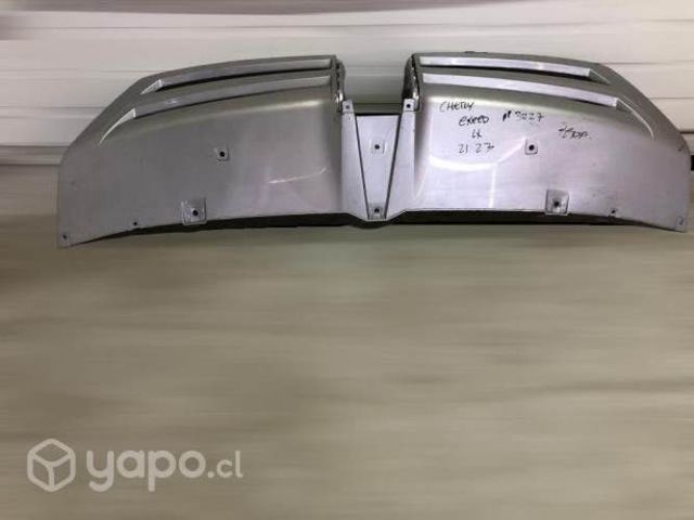 Moldura inferior paracho del chery exeed lx 21-22