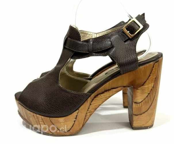 Chala Tacón De Cuero Marca Exs N*39 Café