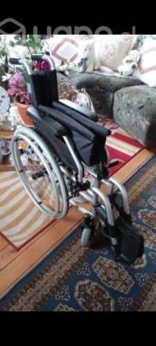 Silla de ruedas plegable en Valdivia.