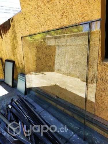 Ventanas de Aluminio y Vidrios