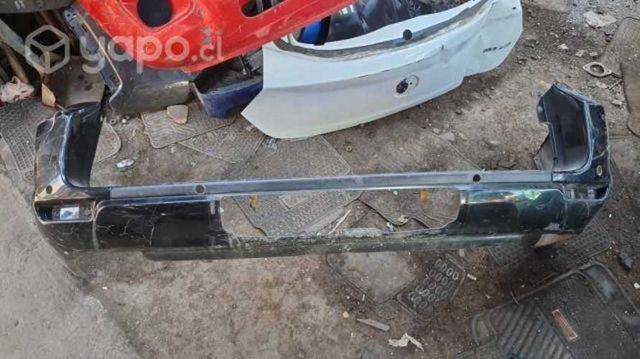 Parachoque trasero toyota rav4 2010 original