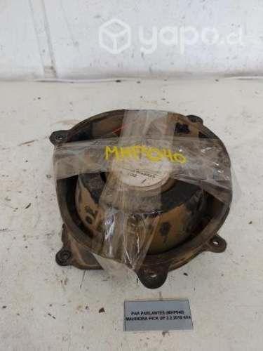 Par Parlantes (MHP040) Mahindra Pick Up 2.2 2019